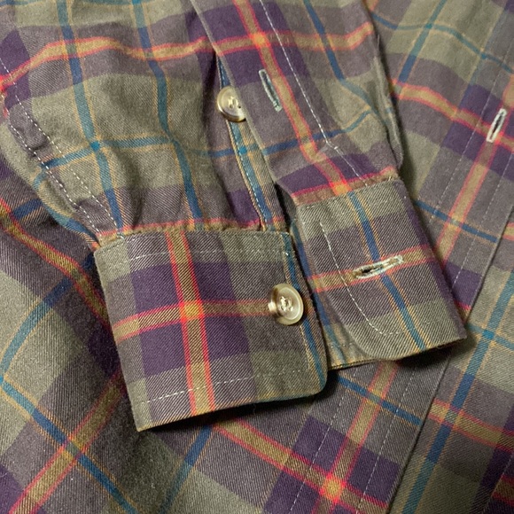 Jones jeans petite large looks like a flannel shirt but it’s not. 100% cotton - Picture 3 of 5